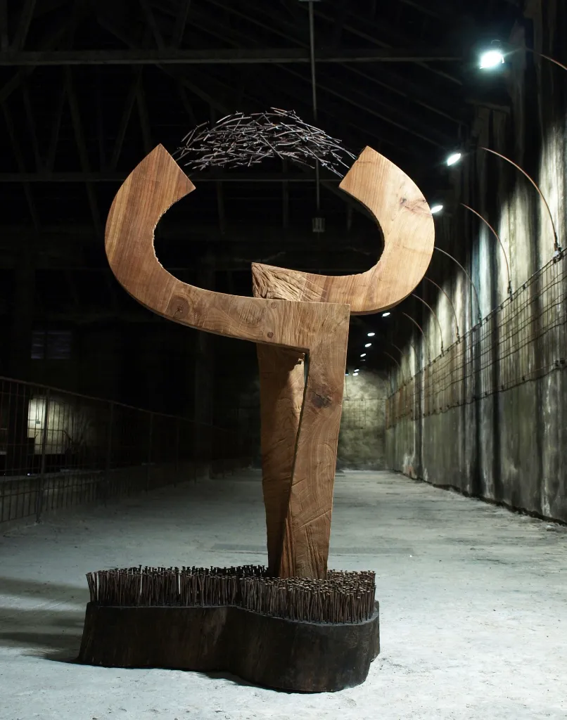 Connected art for garden scupture monumental (2).webp