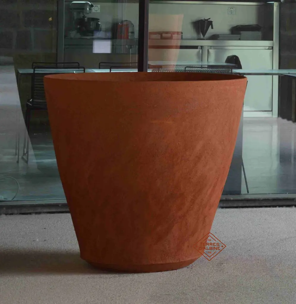Cuvier GM - Finition Grattée Terre Brute Brique jarre terracotta pot terre cuite grande taille xxl.webp